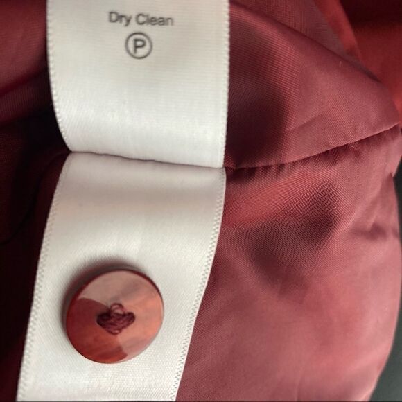 Cold water Creek Red Brocade Snap Up Jacket - Picture 9 of 9